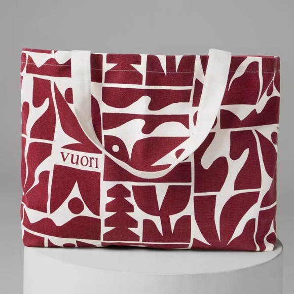 Vuori Burgundy and White Patterned Tote NEW 🆕